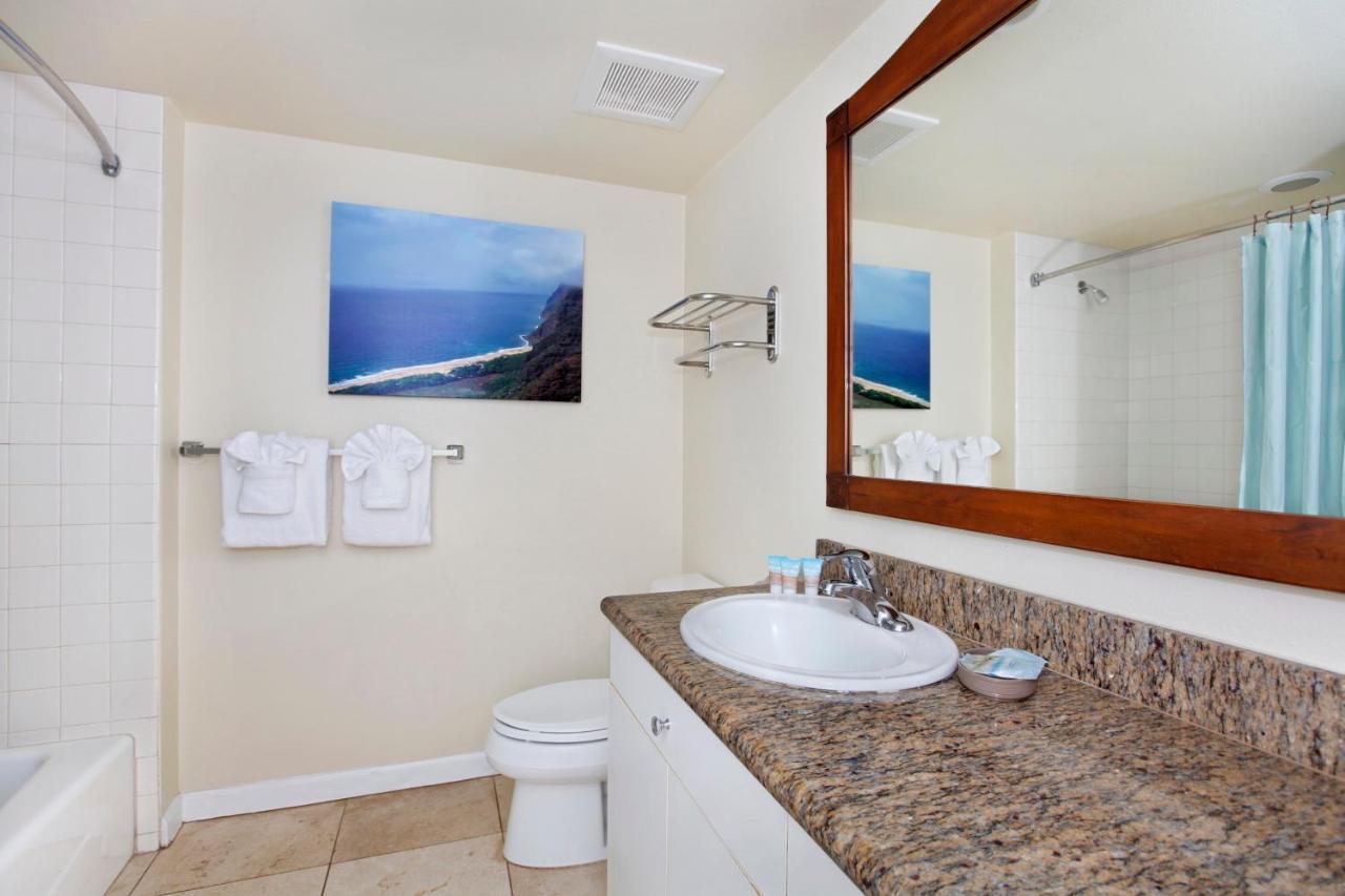 Islander On The Beach 352 Oceanfront *Penthouse* Ac Pool Kapa'a Exterior photo